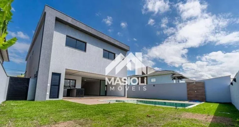 Imagem Luxuosa casa com 4 suites