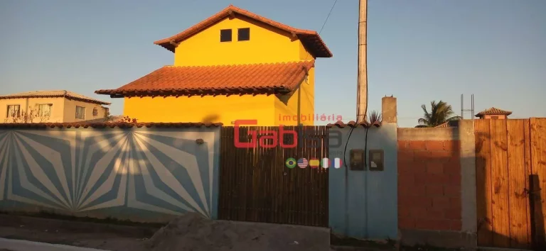 Imagem Casa com 2 dormitórios à venda, 45 m² por R$ 650.000,00 - Pórtico - Armação dos Búzios/RJ