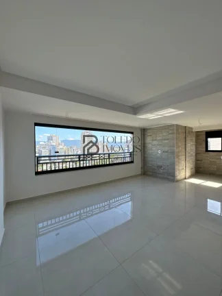 Imagem Apartamento de 2 dormitórios, sendo 2 suítes 1 vaga de garagem privativa, no Canto do Forte