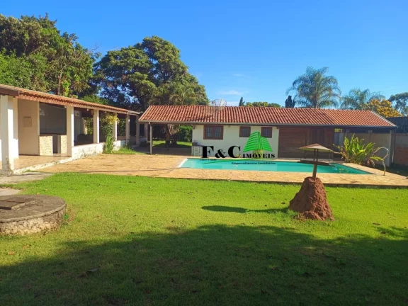 Imagem Chácara para Venda em Limeira, Bairro dos Pires, 3 dormitórios, 1 suíte, 3 banheiros, 1 vaga