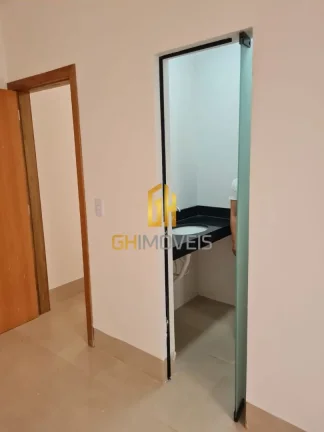 Imagem CA1621.Linda casa com 3 quartos sendo 1 suíte no setor Serra Dourada 3 A casa possui -3 quartos sen...