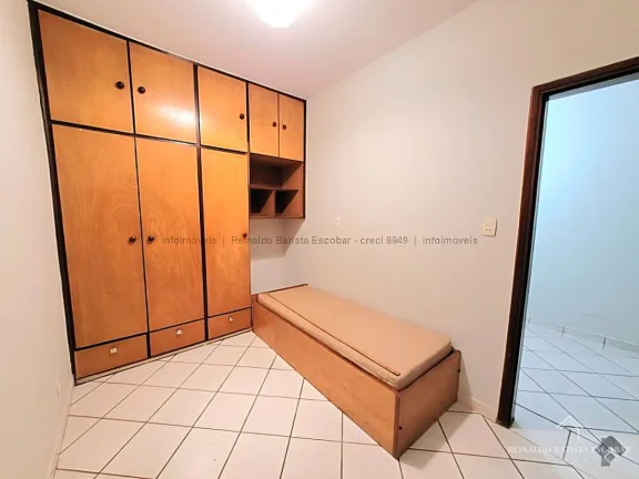 Imagem Casa térrea usada à venda ótima localização próxima ao Horto Florestal