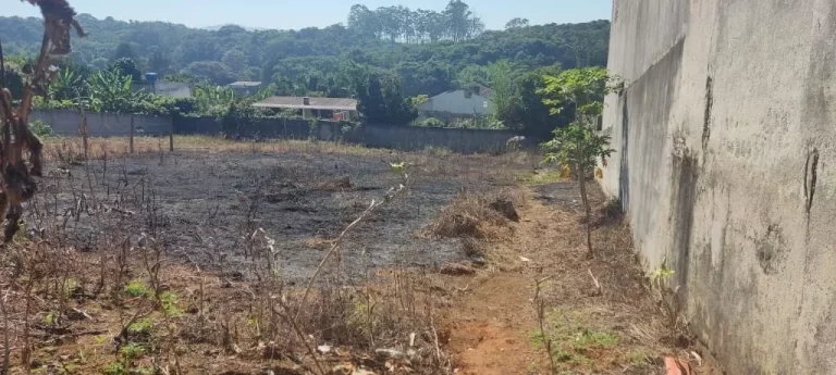 Imagem Terreno à venda, 1000 m² por R$ 350.000,00 - Chácaras Ceres - Suzano/SP