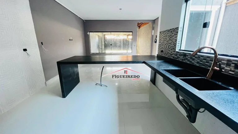 Imagem Casa à venda, 115 m² por R$ 830.000,00 - Vilamar - Praia Grande/SP