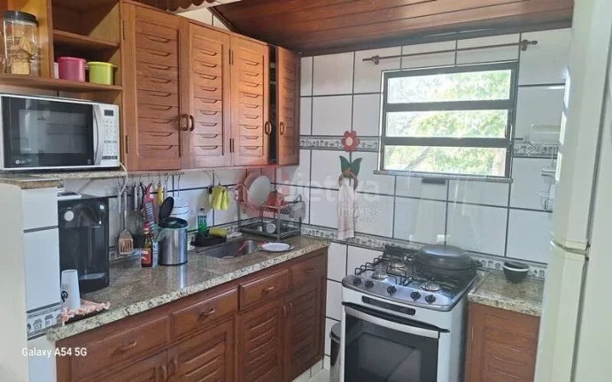 Imagem Casa tipo sobrado 2 quartos com 2 suítes à venda - Palmeiras - Cabo Frio