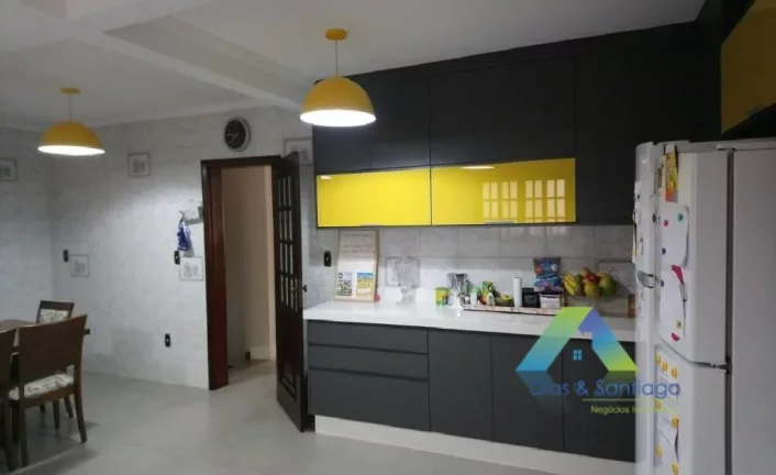 Imagem Sobrado alto padrão 495 metros, 10 vagas de garagem, espaço gourmet todo decorado designer moderno.