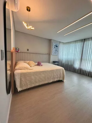 Imagem Cobertura duplex com 3 dormitórios sendo 1 suíte e 2 vagas de garagem em Mariscal/SC