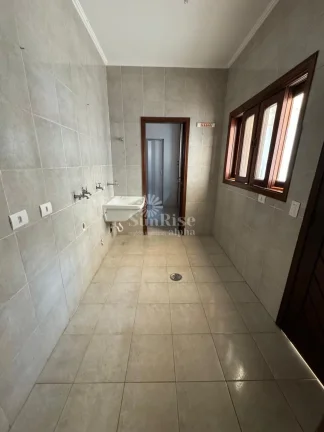 Imagem Casa à venda em Aldeia da Serra com 3 quartos e 3 vagas 420 m² por R$ 1.800.000,00 Morada dos Pássaros - Barueri/SP