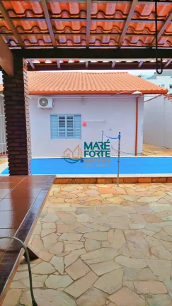 Imagem OPORTUNIDADE CASA COM PISCINA E EDICULA.