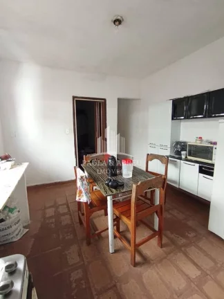 Imagem Ótima casa para renda com excelente Localização