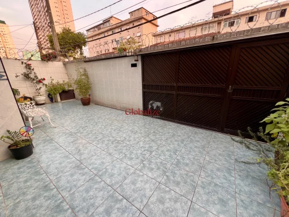 Imagem Sobrado à Venda com 3 dormitórios e 1 vaga no bairro Encruzilhada em Santos por R$ 910.000,00