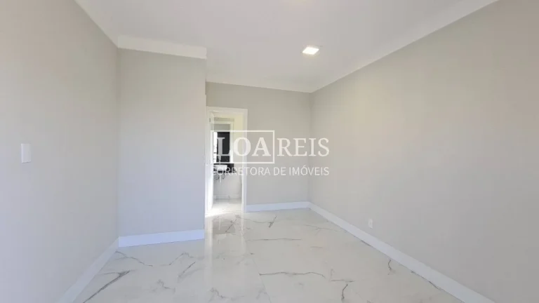 Imagem CASA EM FINO ACABAMENTO 3 SUÍTES CONDOMINIO VEREDA DOS CAMPOS