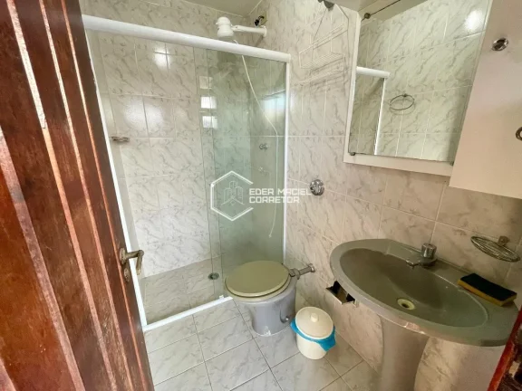 Imagem Terreno de 250 m² e 188,08m² de área construída, com excelente aproveitamento de espaço!

Casa ...