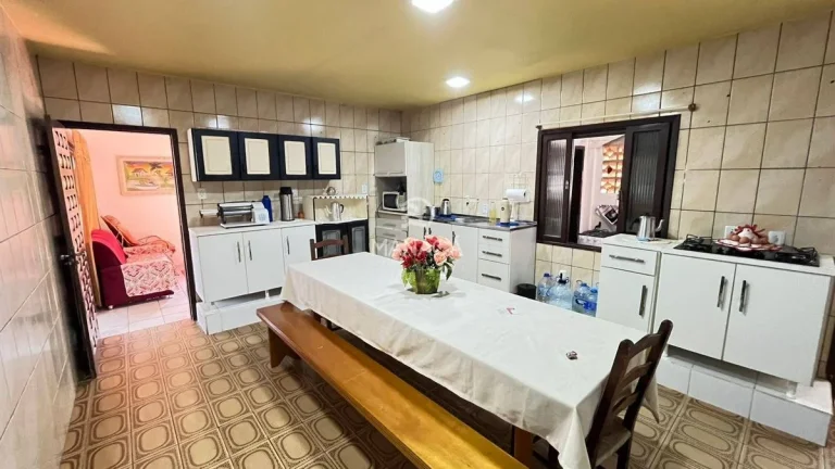 Imagem Casa espaçosa e averbada no Bairro Los Angeles – Barra Velha