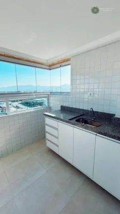 Imagem Apartamento com 2 dormitórios à venda, 75 m² por R$ 450.000,00 - Vila Guilhermina - Praia Grande/SP