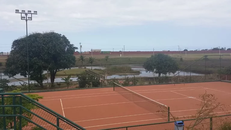 Imagem EXCELENTE TERRENO EM CONDOMINIO FECHADO COM ÁREA DE LAZER COMPLETA