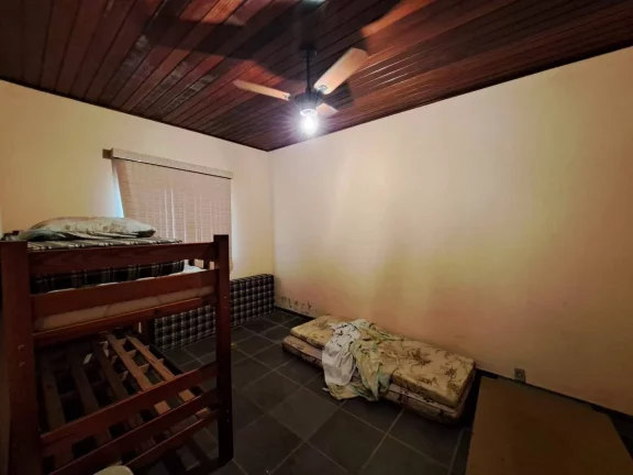 Imagem Casa à Venda de segunda locação – Espaço para Toda a Família!