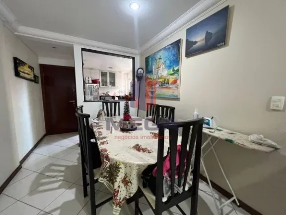 Imagem Apartamento de 2 quartos espaçoso em Itapoa, a 3 quadras do mar, e perto de tudo. Garagem coberta. ...