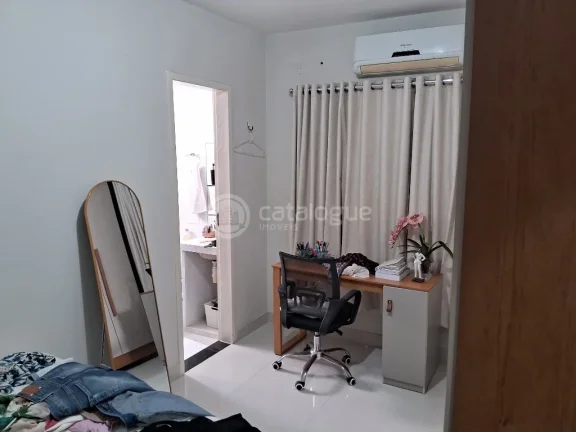 Imagem Residencial Bairro Latino Reformado - Mobiliado