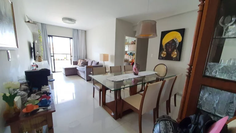 Imagem Apartamento à venda no Condomínio Vitória Tower - 2/4, 105m², 13º andar, 2 vagas de garagem!