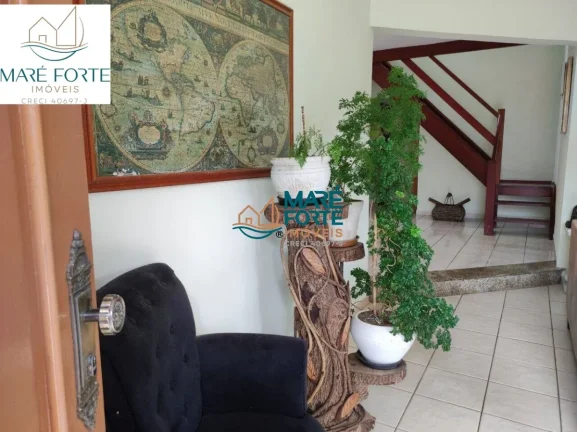 Imagem ÓTIMA CASA COM 05 QUARTOS SENDO 03 SUITES - OPORTUNIDADE.