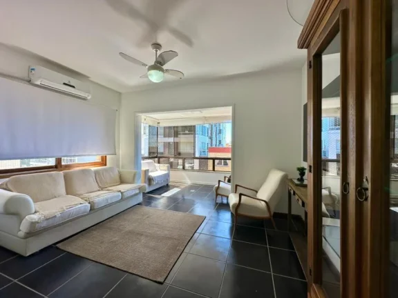 Imagem Apartamento 2Dórmitórios dependência - Bairro Zona Nova