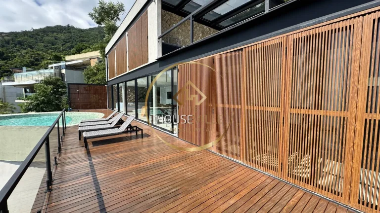 Imagem Casa Sobrado 4 dormitórios ( 4 suítes), 3 vagas, 497m², Ilhabela, SP.