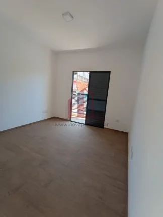 Imagem Casa à venda em Franco da Rocha-SP, no bairro Parque Vitória: 2 quartos, 1 suíte, sala, 1 vaga, 80m². Confira agora!