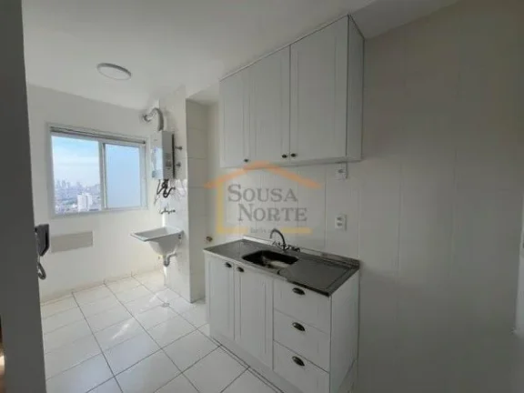 Imagem Apartamento de 42m² com 2 dormitórios, sala com piso vinílico, cozinha com móveis planejados, ba...