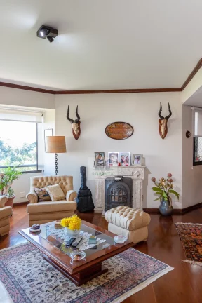 Imagem APARTAMENTO À VENDA NO MORUMBI COM 3 DORMITÓRIOS