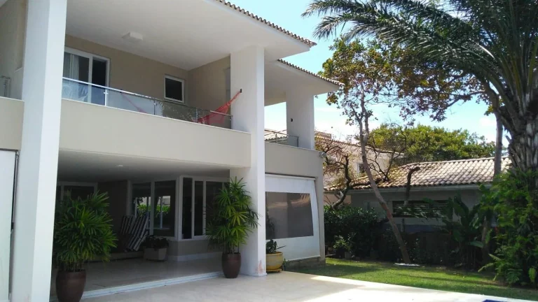 Foto do imóvel: Casa em Condomínio para Venda em Camaçari, Catu De Abrantes, 5 dormitórios, 5 suítes, 6 banheiros, 4 vagas
