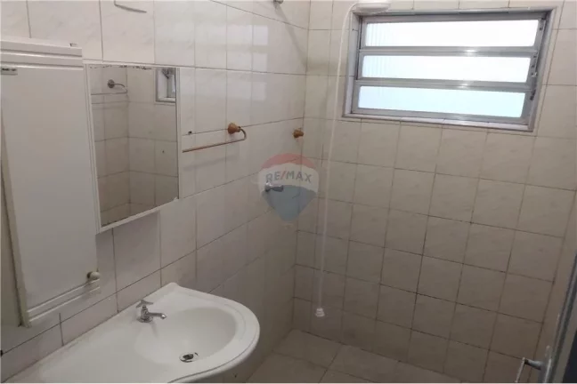 Imagem Terreno de 500m com 2 Casas area livre 400m Cupece 10 vagas
