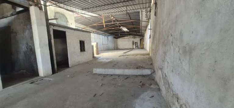 Imagem Galpão para Venda em Rio de Janeiro, CORDOVIL, 2 dormitórios, 2 banheiros, 10 vagas