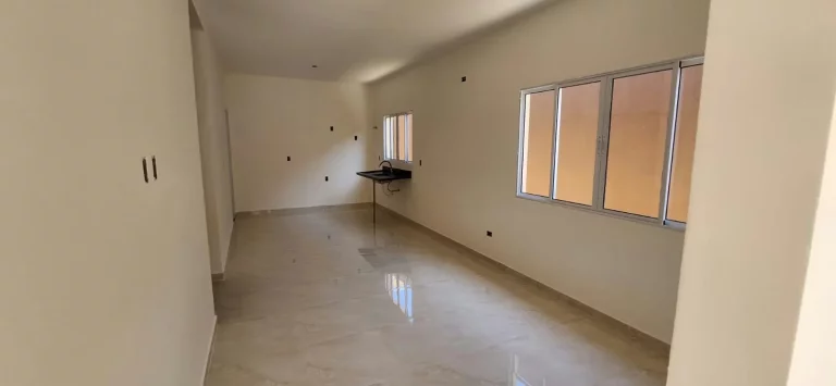 Imagem Casa à venda ou para alugar com 2 quartos, sendo 2 suítes, no condomínio Serra Verde, Atibaia - SP