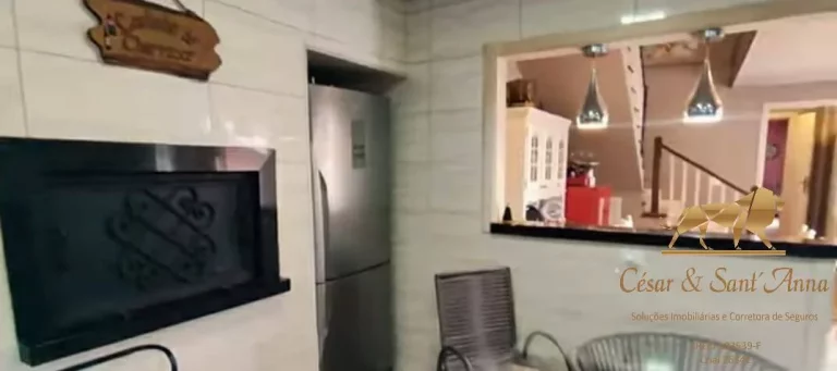 Imagem Linda e ampla casa a venda em Campos do Jordão-SP