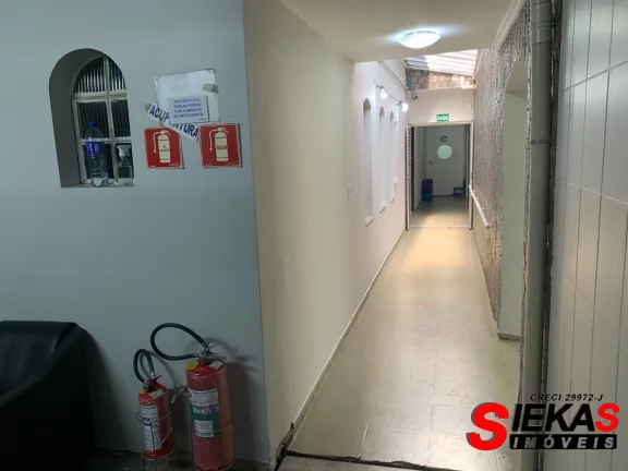 Imagem Imperdível casa comercial à venda em Cangaíba, São Paulo-SP: 4 quartos, 1 suíte, 2 salas, 2 banheiros, 2 vagas, 225 m²!