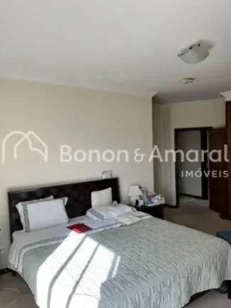 Imagem À venda no Loteamento Alphaville Campinas 1, esta residência de alto padrão oferece 790 m² de á...