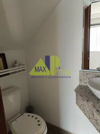 Imagem SOBRADO 165M²/CONDOMÍNIO FECHADO/03 DORMITÓRIOS SENDO 01 SUÍTE/SACADA/02 VAGAS