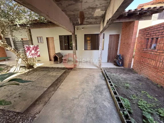 Imagem Casa independente, 4 quartos, deck navegável, Ogiva - Cabo Frio