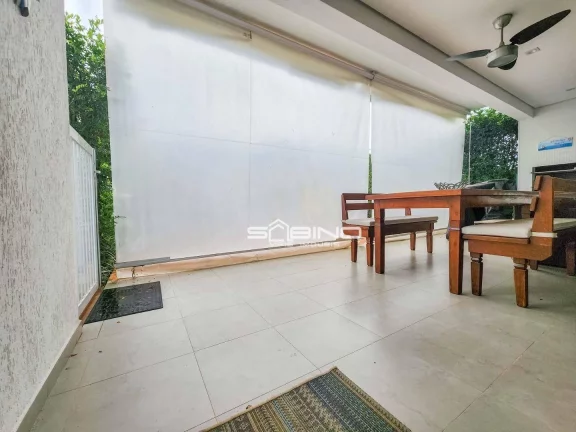 Imagem Belíssima casa de Villagio à venda com 4 Dormitórios sendo 2 suítes 232m² na Riviera de São Lourenço - Bertioga SP