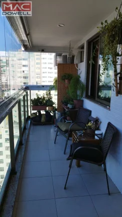 Imagem Apartamento de 90 m² / 2 Quartos (1 suíte) - Icarai - Niterói / RJ