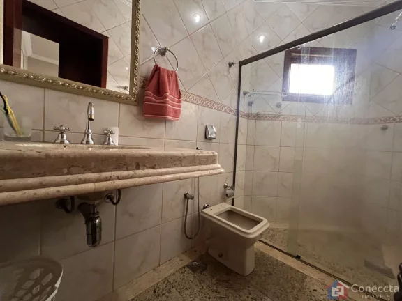 Imagem Sobrado à Venda no Alto Caiçaras – 4 Quartos, 2 Suítes e 380m² Construídos