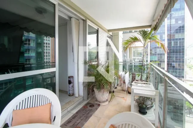 Imagem Apartamento à Venda - Barra da Tijuca, 1 Quarto, 74 m2