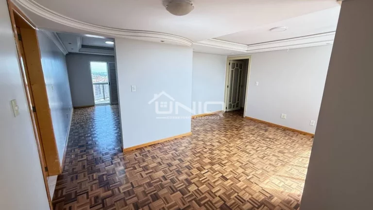 Imagem Apartamento Suite + 2 Dormitórios - Ed Cesira - Pinheiros