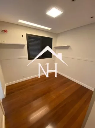 Imagem Apartamento de 192m c/3 suítes,4 vagas,quadra squash e poliesportiva,playground,academia,sauna,cinema,salão de festas e jogos,piscinas,churrasqueira