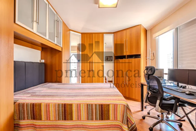 Imagem Apartamento na Pompéia com 110 m², 3 Dormitórios (1suíte) e 2 vagas.