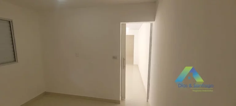 Imagem LINDA CASA TÉRREA RECEM REFORMADO COM 100m² EM 2 DORMITÓTIOS COM SUÍTE S NA VILA DAS MERCÊS/SAUDE.