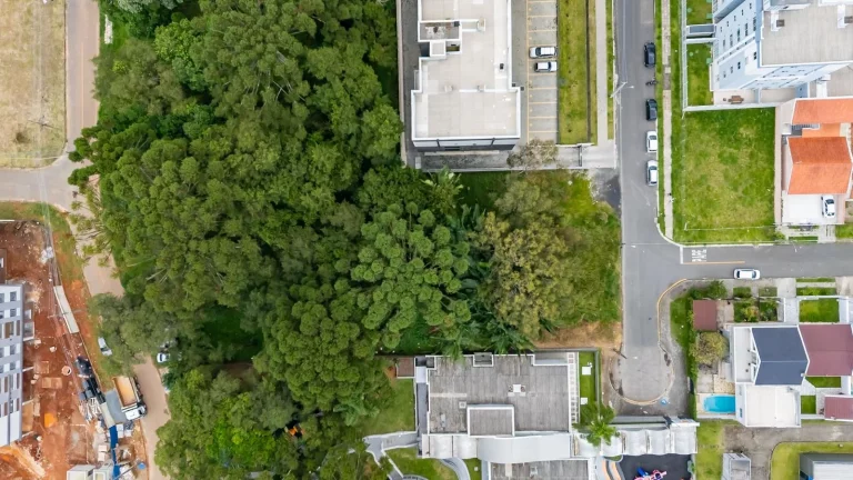 Imagem Terreno de 982,40m² para Investir