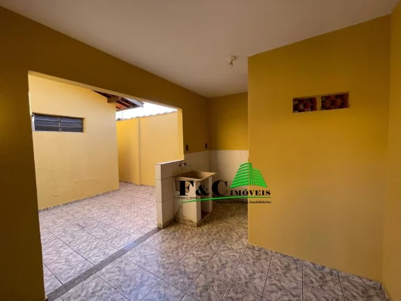 Imagem Casa para Venda em Limeira, Jardim Morro Azul, 3 dormitórios, 1 banheiro, 2 vagas