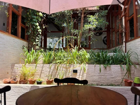 Imagem Casa Sobrado 4 dormitórios ( 4 suítes), 6 vagas, Recanto Santa Bárbara.